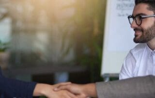 5 Tips for Balancing Customer Relationships and Factoring