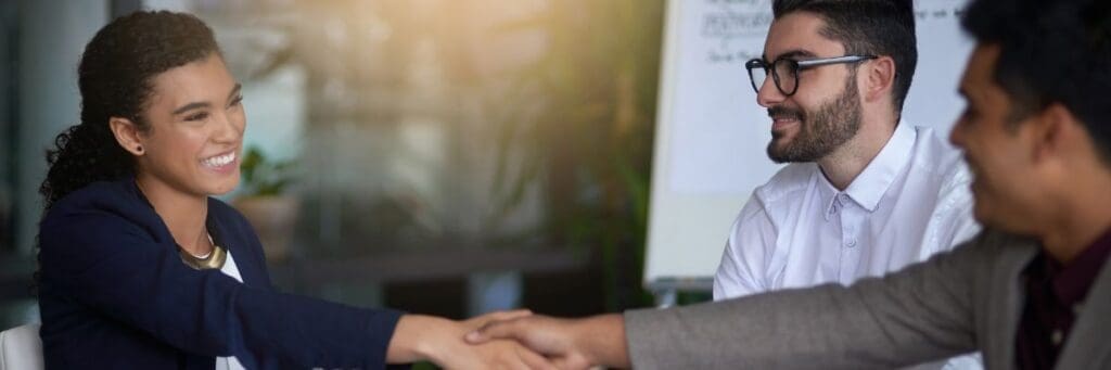 5 Tips for Balancing Customer Relationships and Factoring